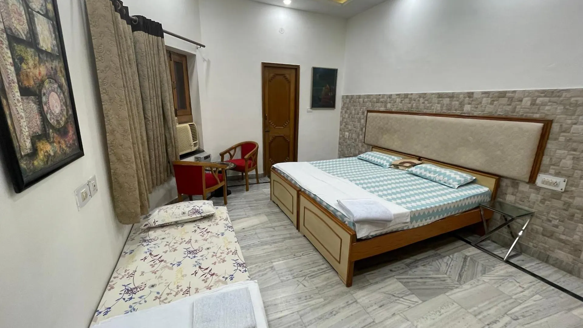 N.Homestay Agra Homestay