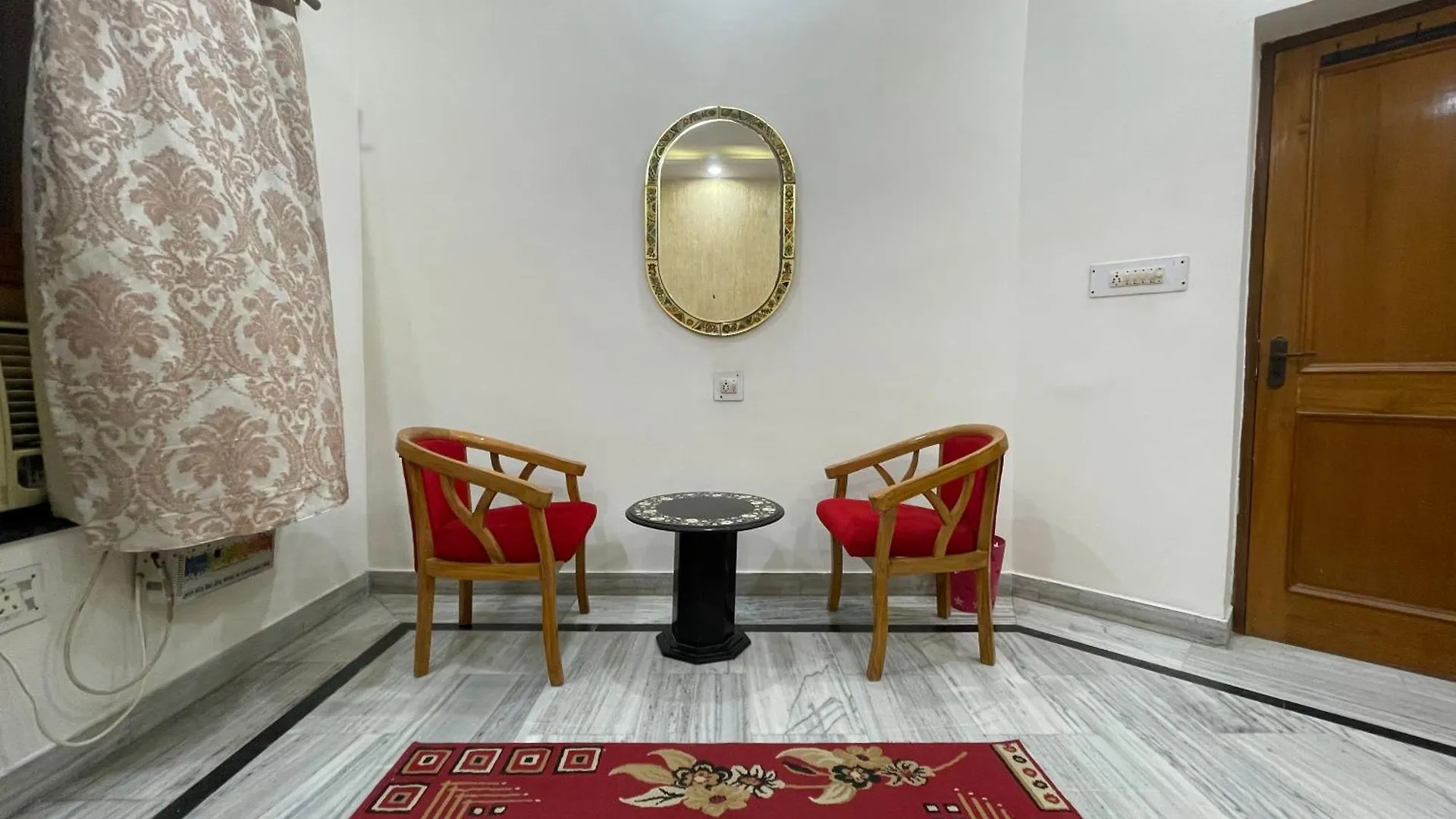 N.Homestay Agra India
